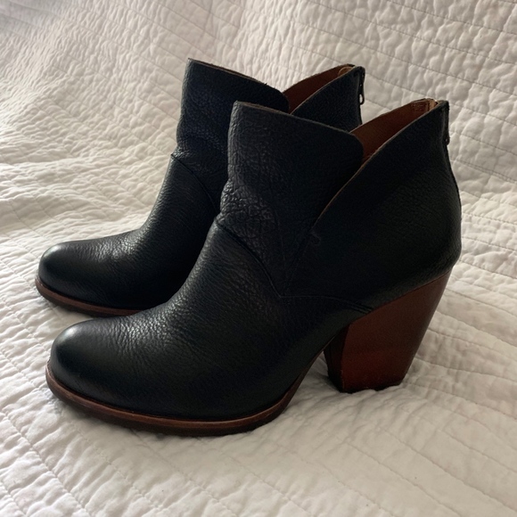 EUC Kork-Ease Castaneda Bootie — Black - Picture 5 of 6